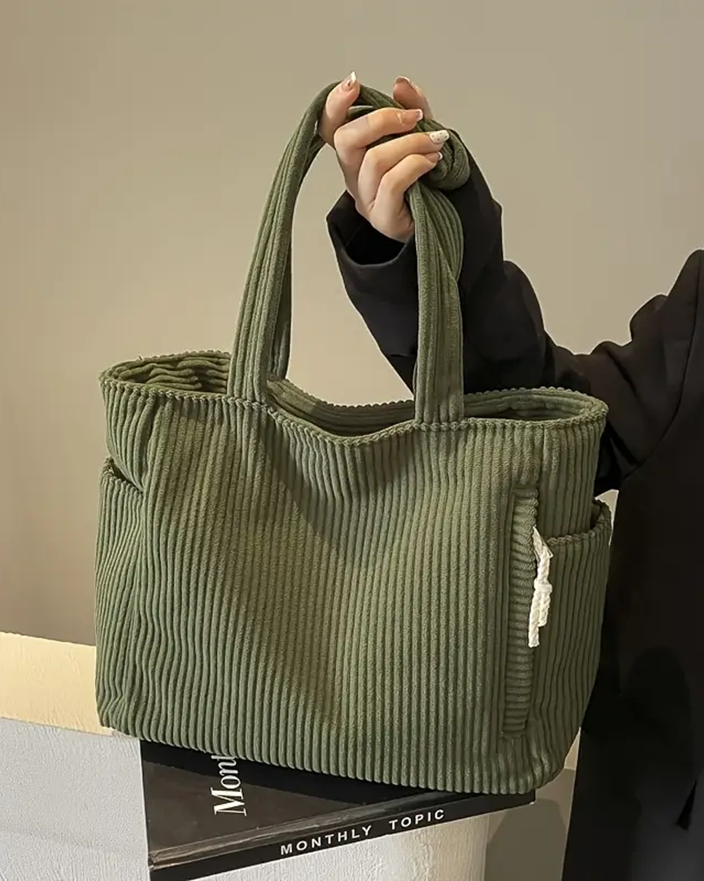 Tilda – Bolso de mano con diseño de cordón