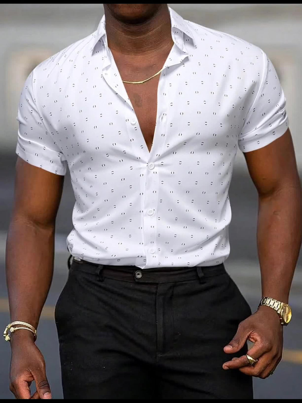 GIULIO | CAMISA VERANIEGA CON DISEÑO ESTAMPADO