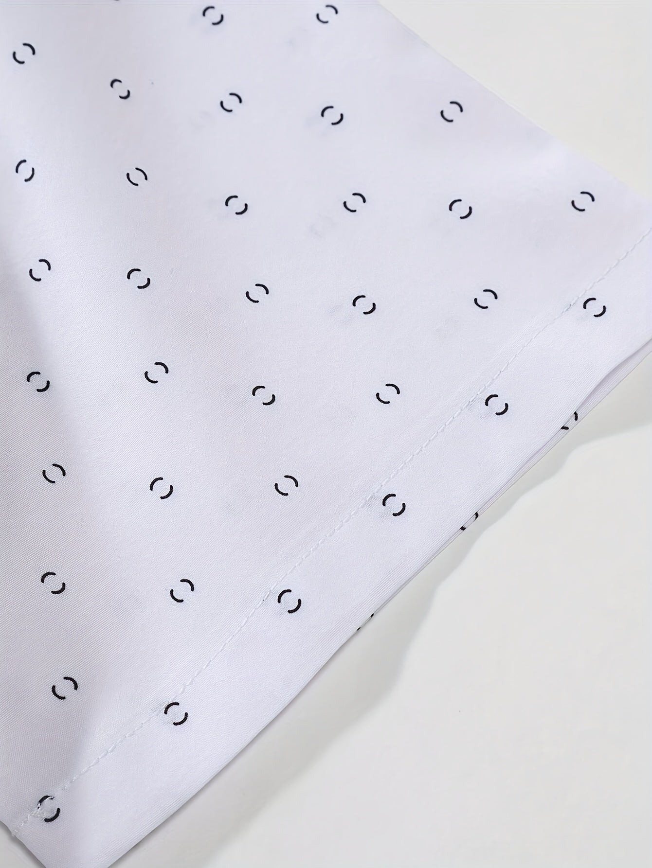 GIULIO | CAMISA VERANIEGA CON DISEÑO ESTAMPADO