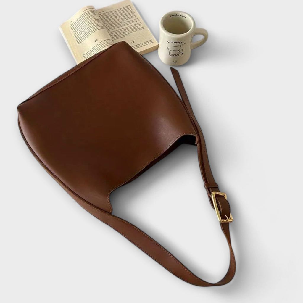 Olivia – Sofisticada bolsa de hombro de cuero