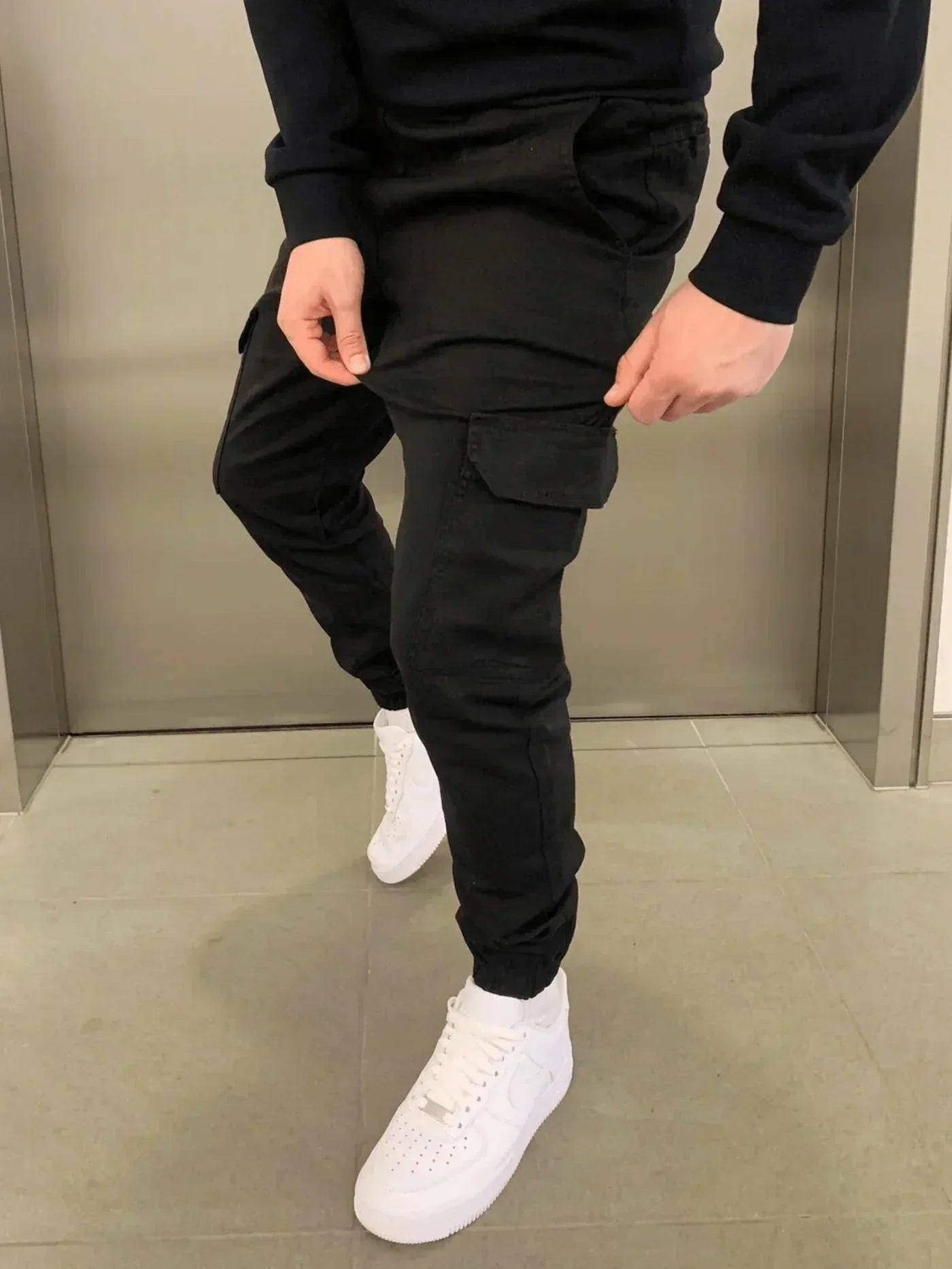 Rolando | Elegante y Práctico Jogger Cargo